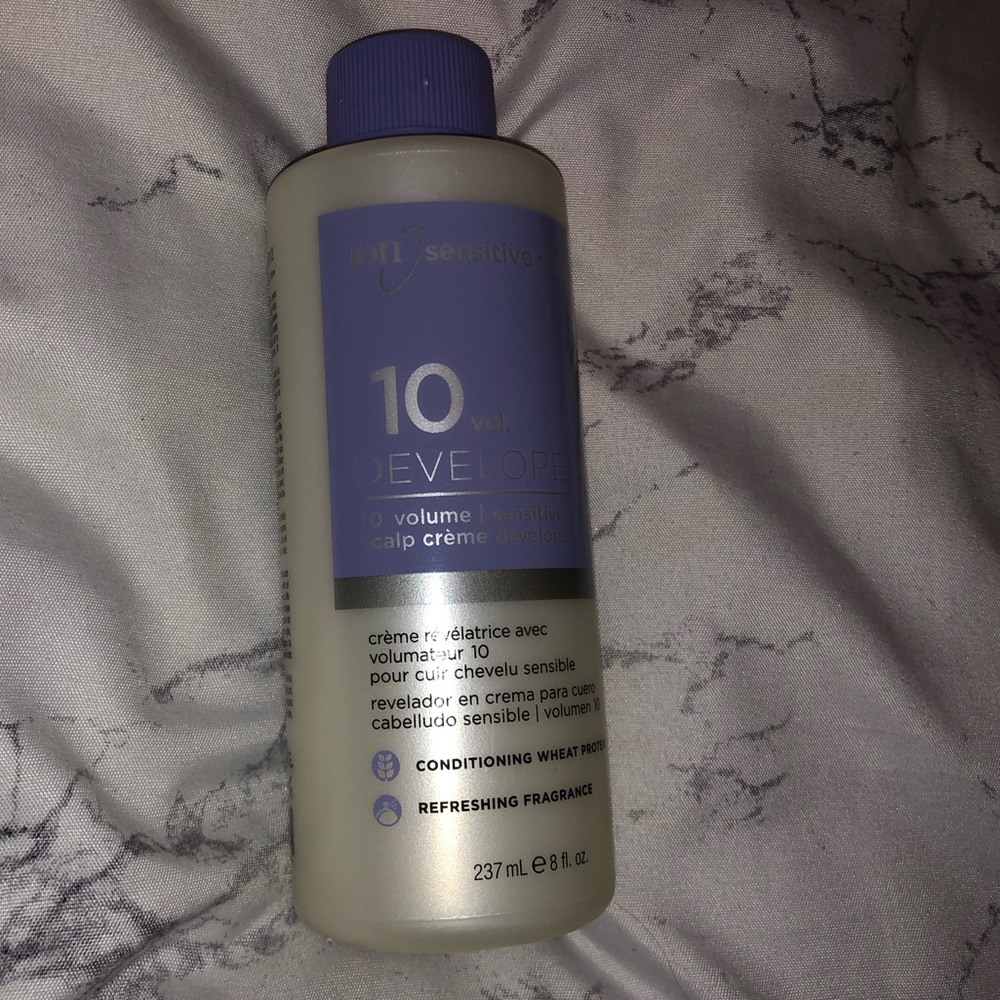 Sensitive scalp cream. Conditioning Developer